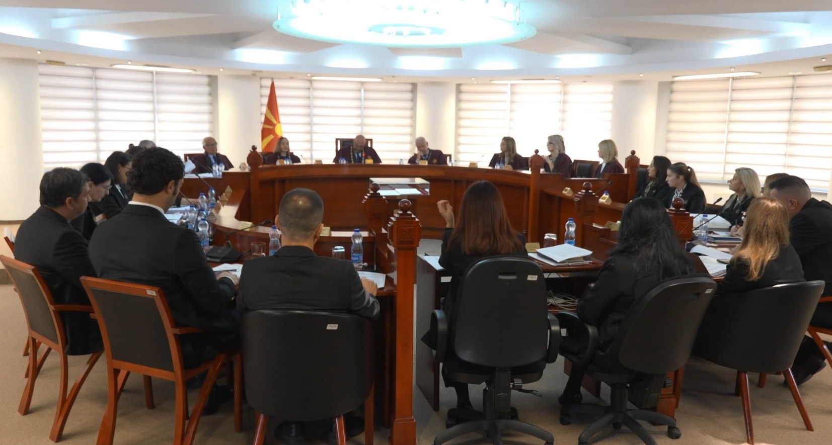 Уставен ја отфрли иницијативата на СДСМ за Резолуцијата за мигрантите