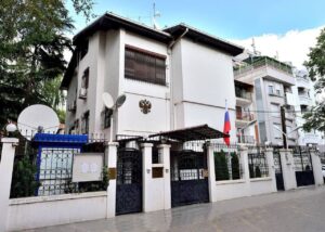 Руската амбасада ги отфрли обвинувањата на АНБ и бара објаснување од македонските институции