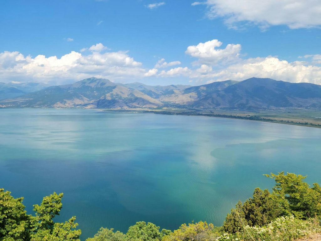 Грција, Македонија и Албанија ќе разговараат за иницијативата за ставање на Преспанското Езеро на списокот на светско наследство на УНЕСКО