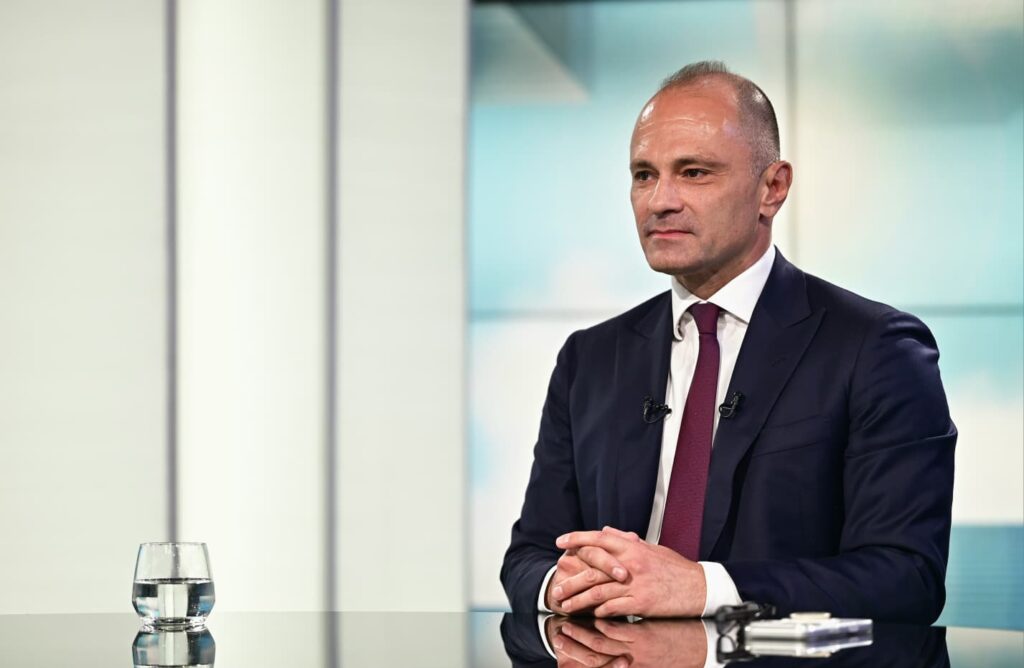 Филипче за мастер планот на СДСМ: Сите граѓани ќе добијат акции, ја исправаме неправдата со приватизацијата