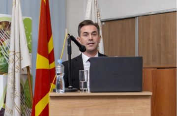 СЕРАФИМОВСКИ ПОБАРА ДИГИТАЛИЗАЦИЈА НА МАКЕДОНСКОТО ЗЕМЈОДЕЛСТВО: Новите технологии ќе помогнат за побрзи одлуки, порача Серафимовски