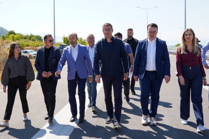 АВТОПАТ БУКОЈЧАНИ-КИЧЕВО: Мицкоски, Николоски и Трајановски присуствуваат на официјалниот почеток на изградбата