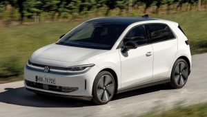 Расте продажбата на малечки автомобили, се бара електричен погон