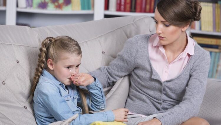 Родителите често несвесно ги повторуваат грешките од сопственото детство