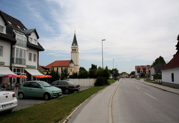 Ова село во Словенија изгледа сосема обично, а крие моќен феномен единствен во цела Европа