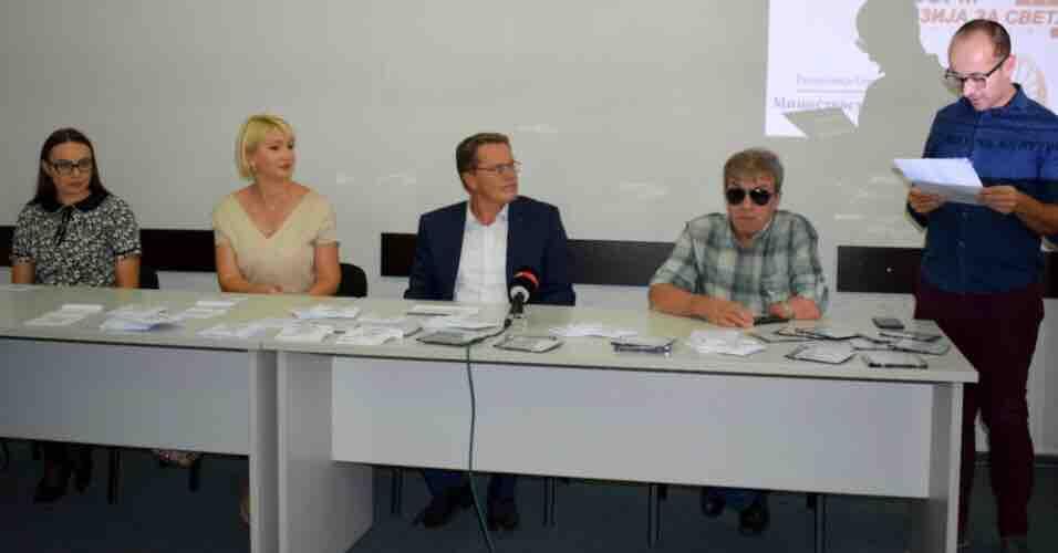 Му намалиле помош иако е целосно слеп и состојбата му е непроменлива, утврдена е дискриминација