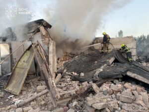 ВИДЕО: Русија го напдна Киев со ракети и дронови, двајца мртви