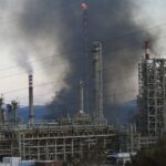 Зеленски не отстапува од нападите врз  руските рафинерии, Трамп го губи трпението