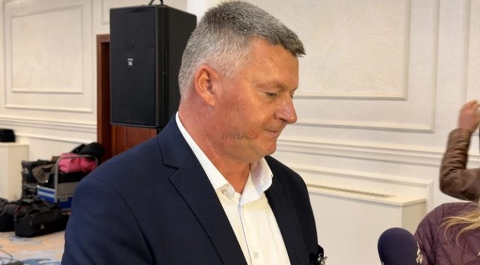 РАМОВ НОВ ПРЕТСЕДАТЕЛ НА СОНК: Ќе се залагам за враќање на достоинството на просветните работници што го заслужуваат