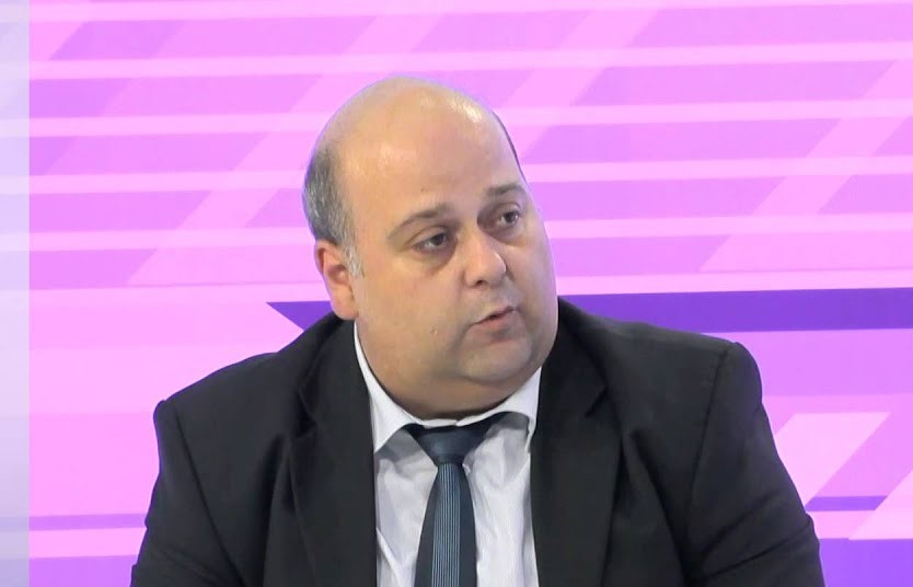 Заменик-министерот за здравство Јовица Андовски поднесе оставка од лични причини