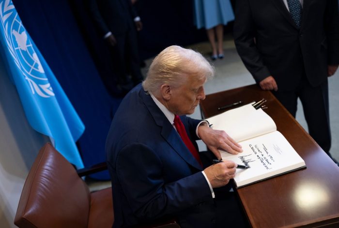 Трамп жали што номинирал тројца судии на Врховниот суд