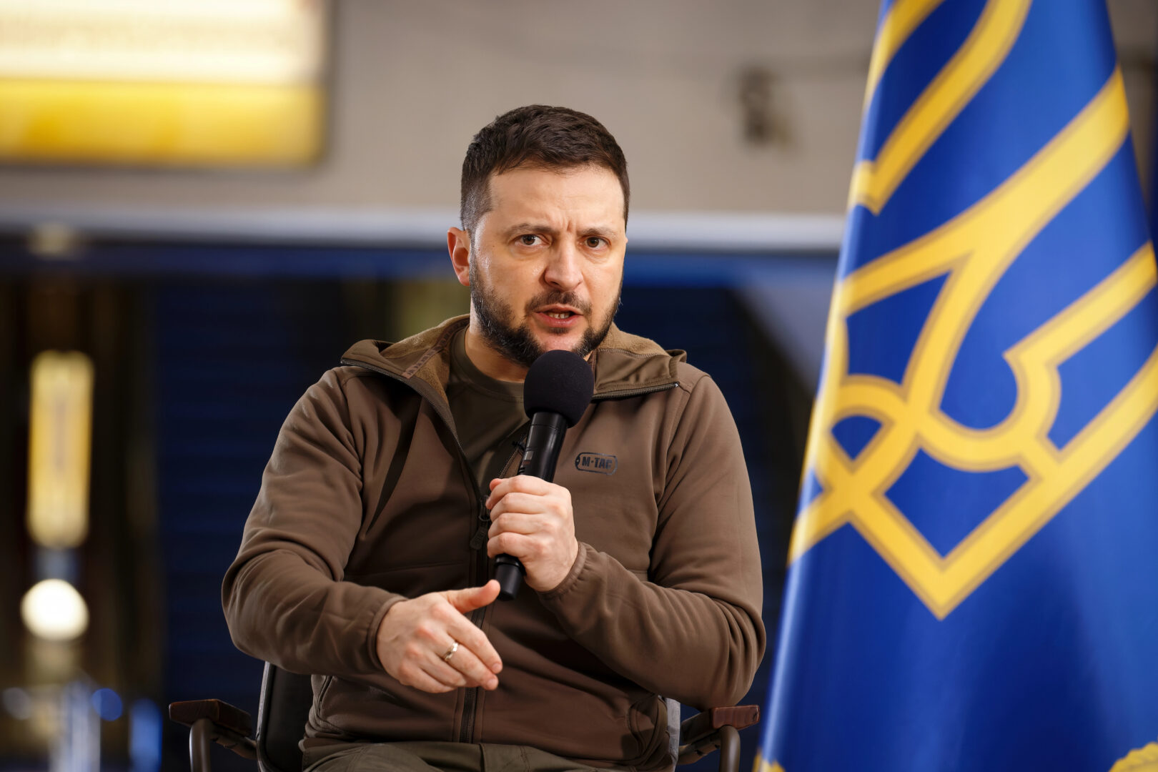 Дипломат на ЕУ: Помошта на Украина е како наводнување на пустина