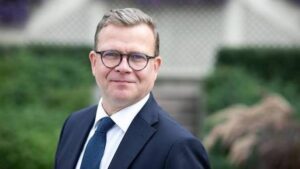 Орпо: Не треба да се склучуваат договори за купување руски гас додека трае војната во Украина