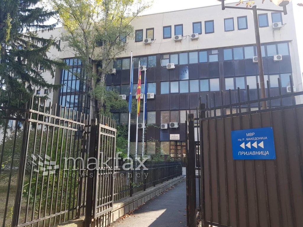 Внатрешна контрола ќе испитува дали полицајци нападнале две млади лица во Скопје