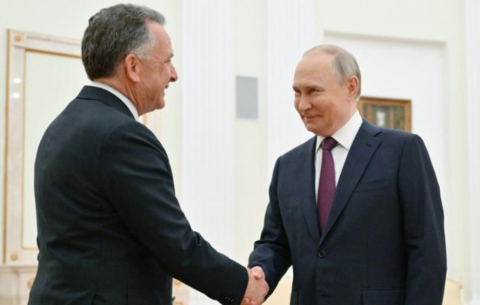 Виткоф пристигна во Санкт Петербург на средба со Путин, по разговорите со Зеленски