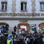 Нов бран ученички протести во Франција, затворени околу 200 средни училишта