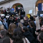 Средношколското движење – нова криза за владата на Макрон