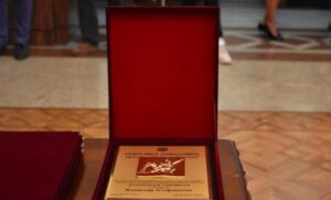 Државната награда „11 Октомври“ за 2026 ја добиваат Венко Андоновски, Димитар Пандев, Ѓулумсер Касапи и Владо Поповски