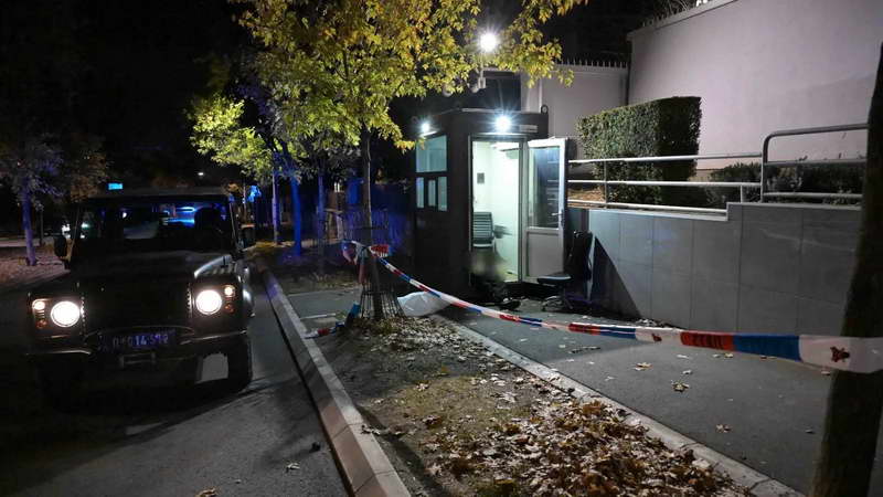 Србија го подигна нивото на закана од тероризам, нападната амбасадата на Израел од поддржувач на Исламска држава