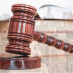 Купуваат слики од милион долари, но не дозволуваат никој да ги види