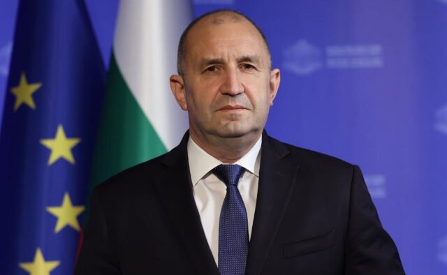 Дронови погодија два трговски брода кај Бугарија, еден потона: Премиерот свика итен состанок