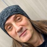 (Видео) Синот на Бени Шаќири има само 12 години, а веќе самоуверено владее со гитарата на сцената