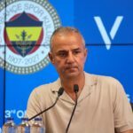 Исмаил Картал си замина од Фенербахче по поразот во дербито