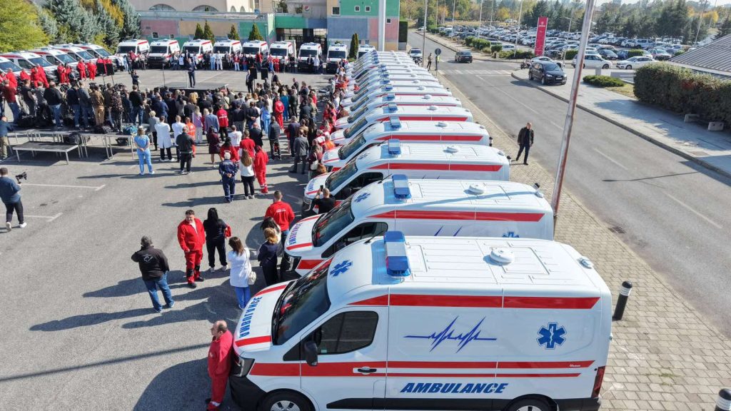 Итната медицинска помош доби 100 нови амбулантни возила, се преговара за уште 50 во 2027 г.