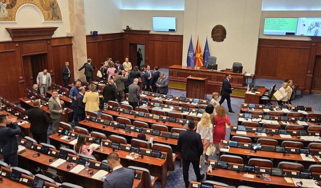 Собранието го донесе Законот за пријавување и проверка на странски директни инвестиции