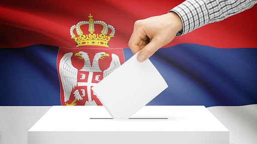 Студентската листа има мало водство пред СНС на Вучиќ – покажува анкета во Србија