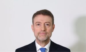 Албанскиот министер за надворешни, Ферит Хоџа, за “Надворешна” на МРТ: Се надевам дека протестите во Албанија нема да се имитираат низ регионот