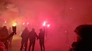 ВИДЕО: Еуфорично се слави на улиците низ Србија