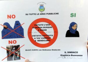 Од денеска, забрана за бурка и никаб сите италијански училишта
