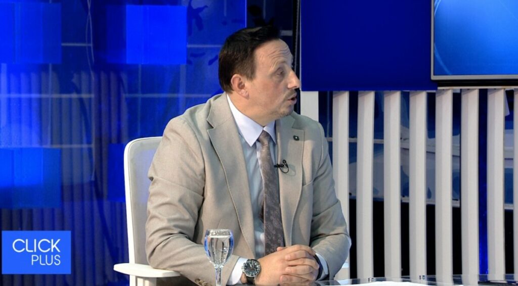 Азизи: Наследив предмети од обвинители кои со години земале плата, а не работеле – никој не одговарал!
