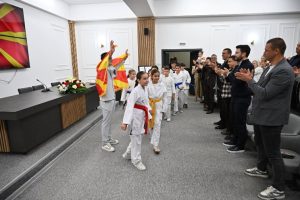 Марко Џорлев на пречекот во Штип посака младинската да ја замени со сениорска светска титула