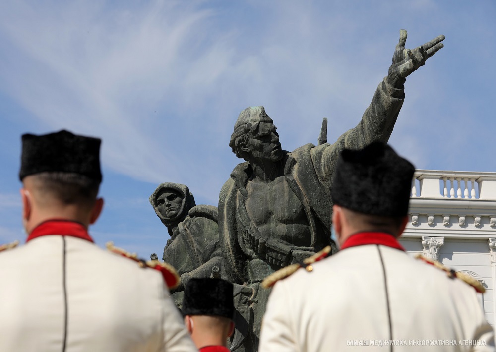Македонија, под мотото „Идеали што градат иднина“, одбележува 85 години од почетокот на народното востание