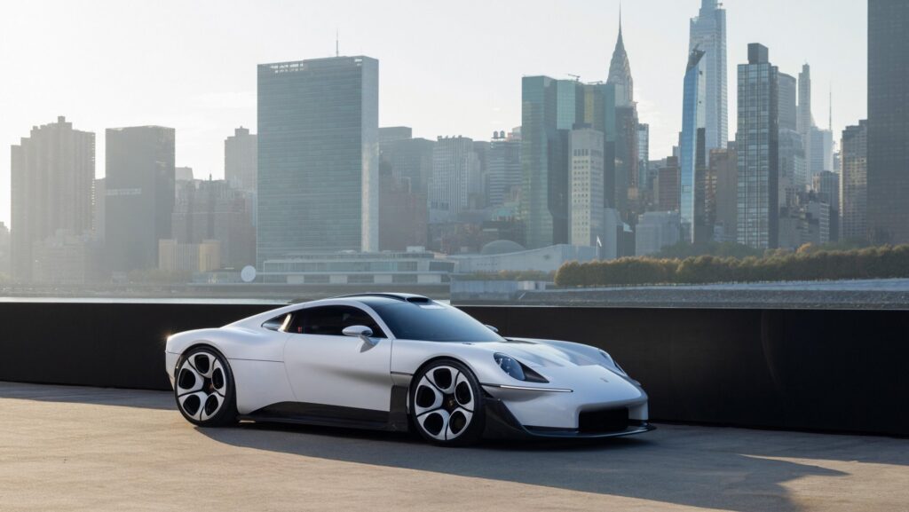 Porsche оди над 911 – Mission S најавува нова суперспортска гама
