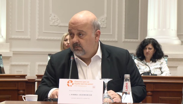Заменик-министерот за здравство Јовица Андовски поднесе оставка