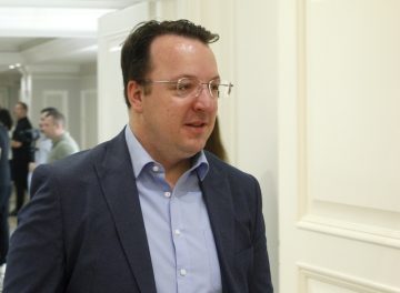 Николоски: Односите со Унгарија се добри, унгарските инвестиции во Македонија се реализираат според предвиденото