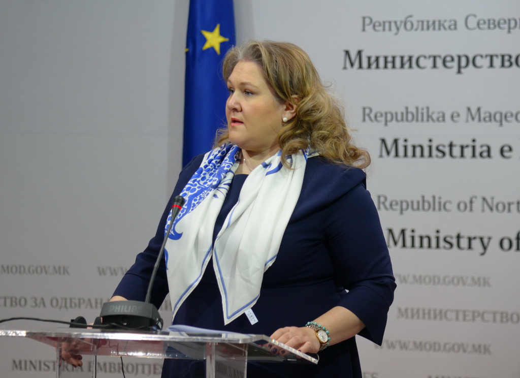 Петровска: Мисајловски една година избегнува ТВ-соочување со мене – нема разлика во цената на хеликоптерите