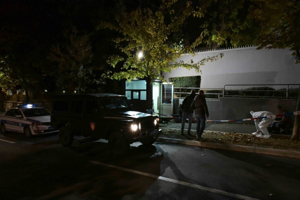 Познато е кое е момчето кое изврши терористички напад во Белград