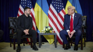 НАТО стравува дека Трамп ќе ја принуди Украина на понижувачки мир со Русија