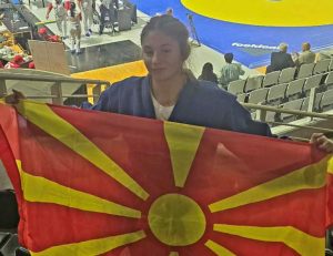 Изабела Зајков освои бронзен медал на Светското првенство во самбо за кадети