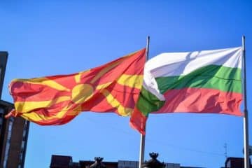 ДО БУГАРСКАТА ВЛАДА Е ИСПРАТЕНО БАРАЊЕ ЗА ОФИЦИЈАЛНА СРЕДБА: Од Софија сè уште нема одговор