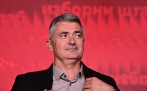 Илија Срдановиќ за изборот на членови на идната Влада на Србија: Студентите избраа 250 експерти!