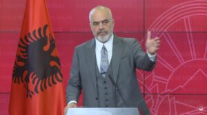 Рама: Нема да поднесам оставка, „странска рака“ е организатор на протестите