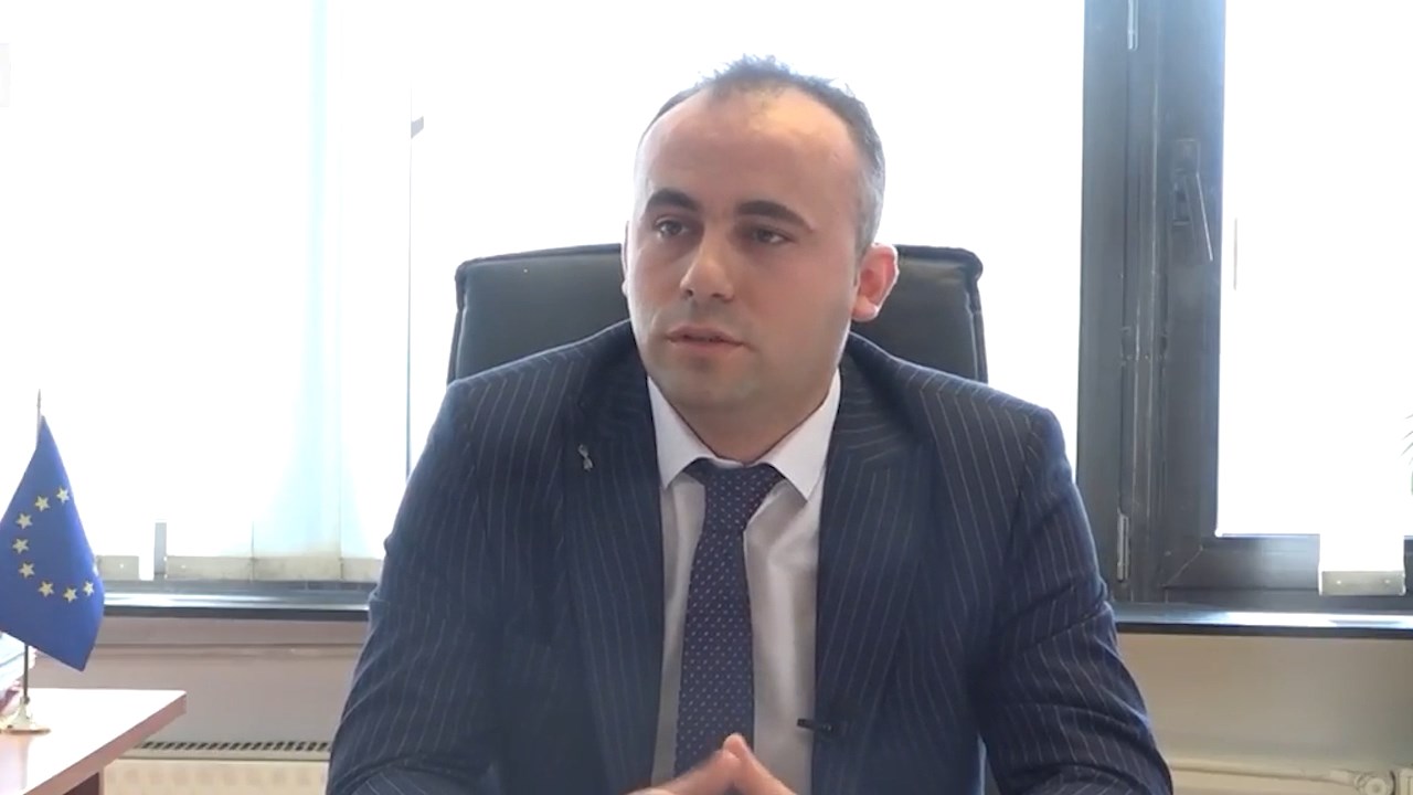 Судење: Обвинителството вели има докази за директна комуникација, Стафа негира дека парите биле за судијата Ристов