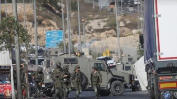 ВОЕНА ОПЕРАЦИЈА НА ЗАПАДНИОТ БРЕГ: Убиени двајца израелски војници и напаѓачи во близина на Хеброн