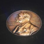 Нобелова награда за медицина за тројца научници што овозможија нервните клетки да се контролираат со светлина