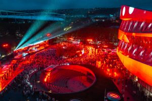 Над 15.000 гости на пречекот на „светските“ С-Класи и премиерата на АМГ ГТ СУВ